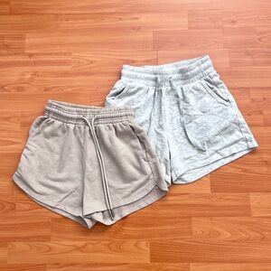 Bundle of 2 Lounge Shorts - H&M & Lou & Grey